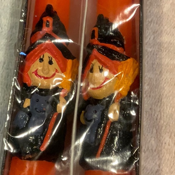 Vintage Robert Alan candle Co 10 inch Halloween witch embossed tapered Candles - Picture 2 of 6